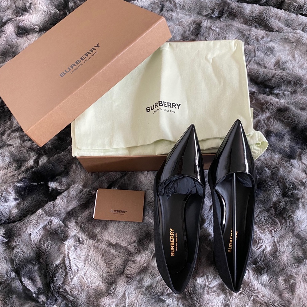 Burberry heels